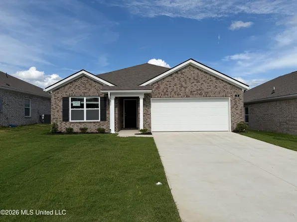9 S Thorn Tree St, Byhalia, MS 38611