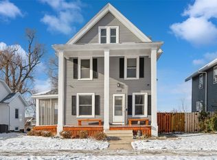 1924 B Ave NE, Cedar Rapids, IA 52402