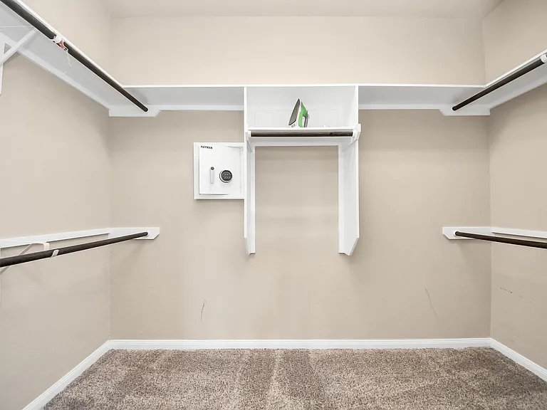29482 Westhope Dr — Photo 19