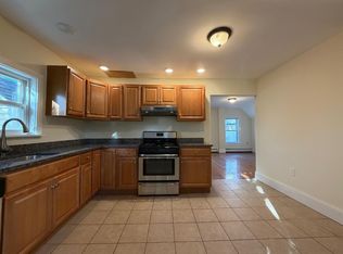106 Sycamore St, Somerville, MA 02145