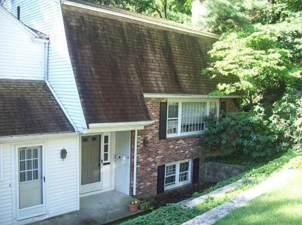 1st image of 14 Hollis St #14