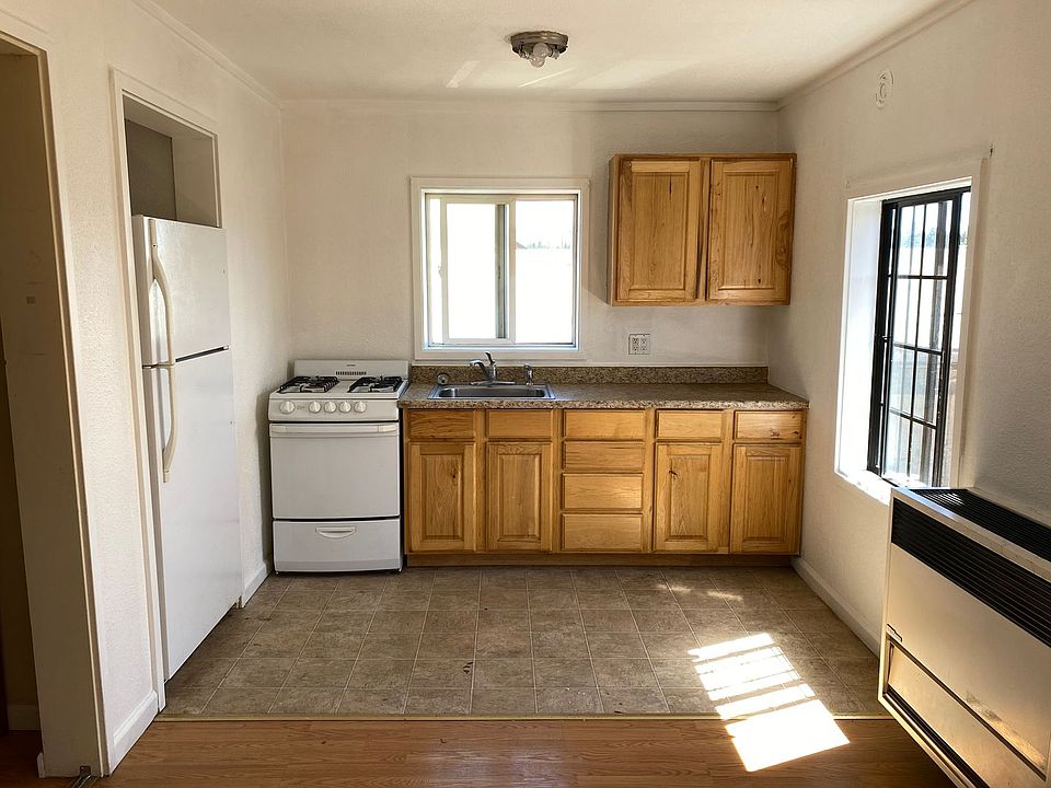 SV T 320 B Apartment Rentals Westwood, CA Zillow