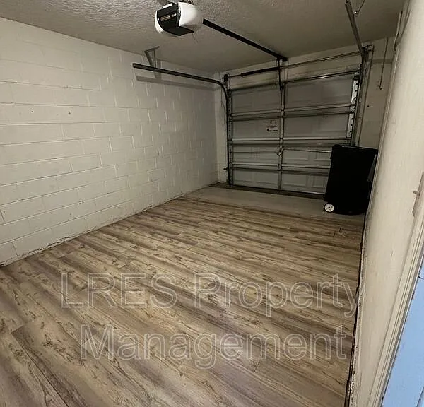 2825 Cliffe Ct — Photo 5