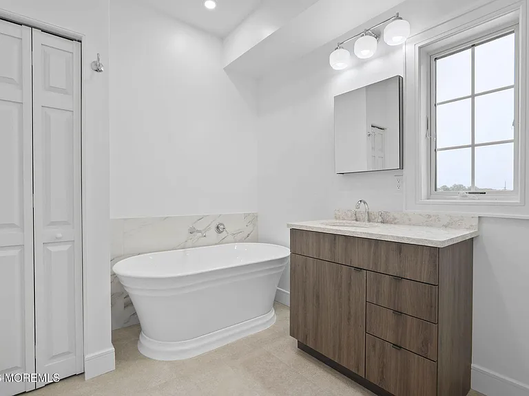 112 Brighton Ave #3B — Photo 13