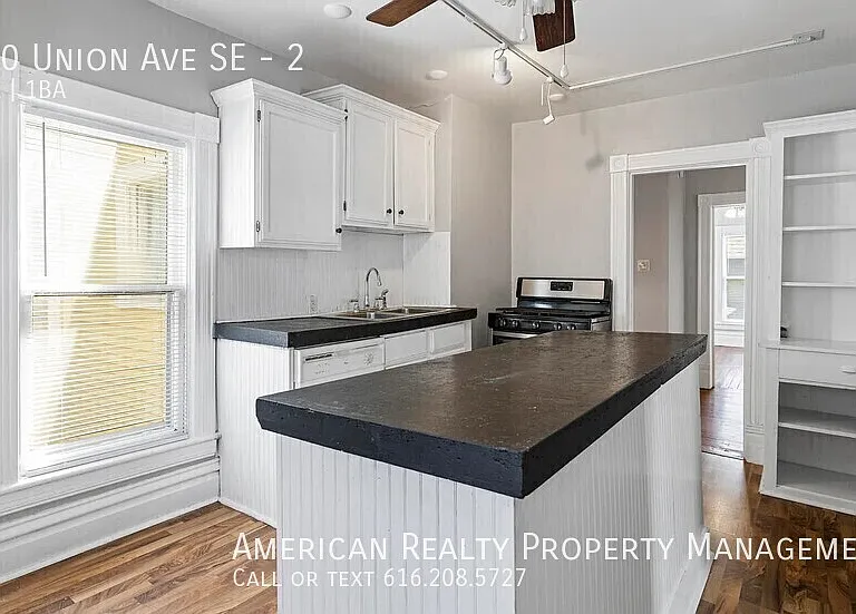 520 Union Ave SE #2 — Photo 4