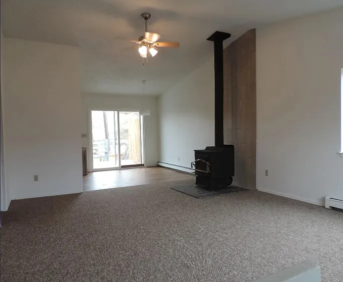 2513 W Saint Vrain St — Photo 5