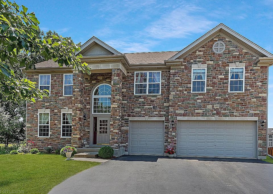 1st image of 1400 Bison Ln