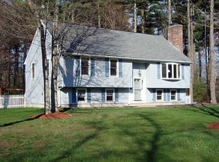 43 Pond St, Douglas, MA 01516