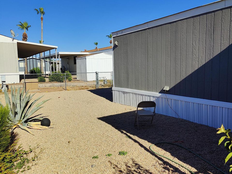 2nd image of 10955 N 79TH Avenue #75