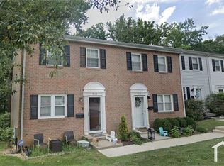 9359 Pan Ridge Rd, Parkville, MD 21234
