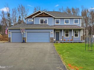 8285 E Trinity Heights Cir, Palmer, AK 99645