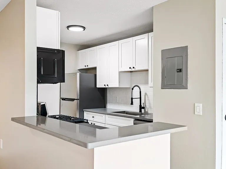 Cherry Tree Village Apartments — Photo 92