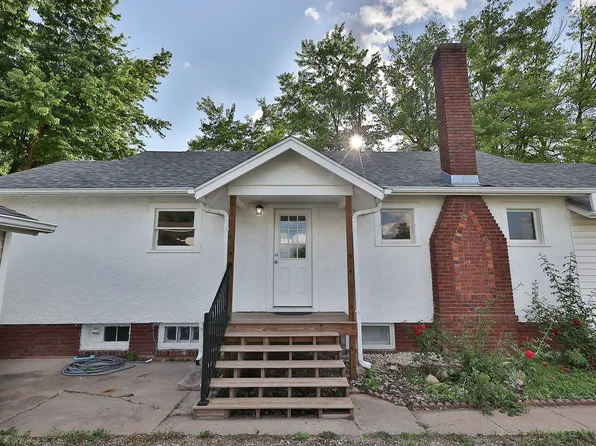 2164 230th St, Oskaloosa, IA 52577
