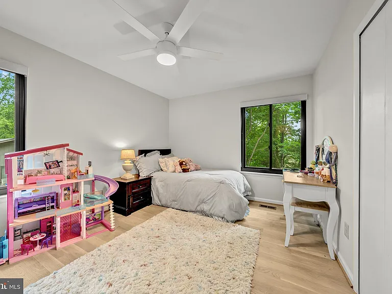 6706 Pine Creek Ct — Photo 25