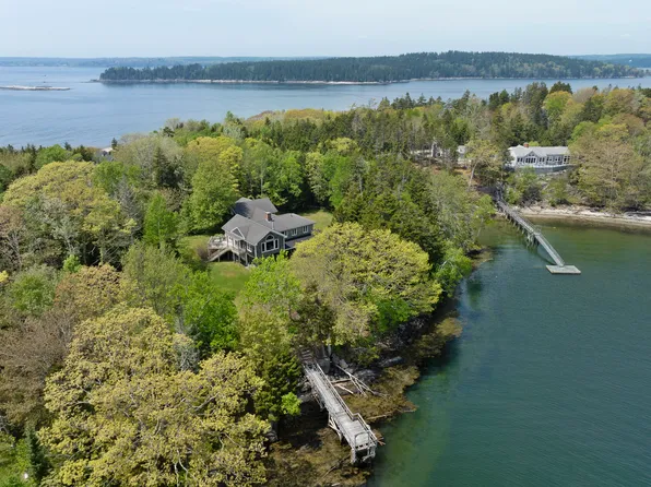 205 W W Cundy's Point, Harpswell, ME 04079