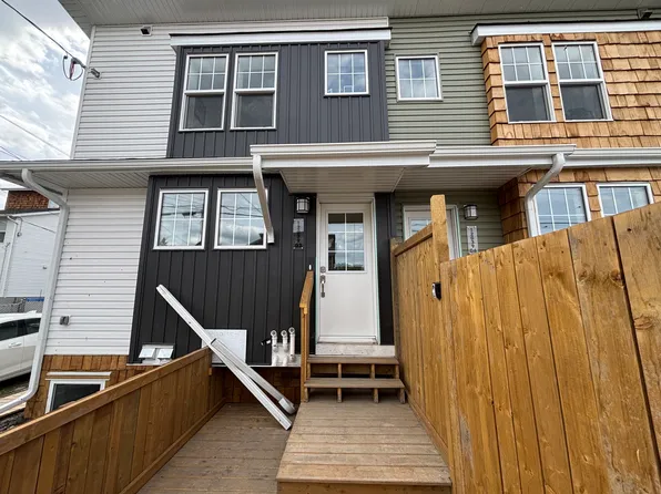 11820 61st Ave NW #G4, Edmonton, AB T6M 1E4