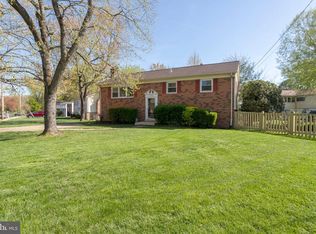 7800 Hayfield Rd, Alexandria, VA