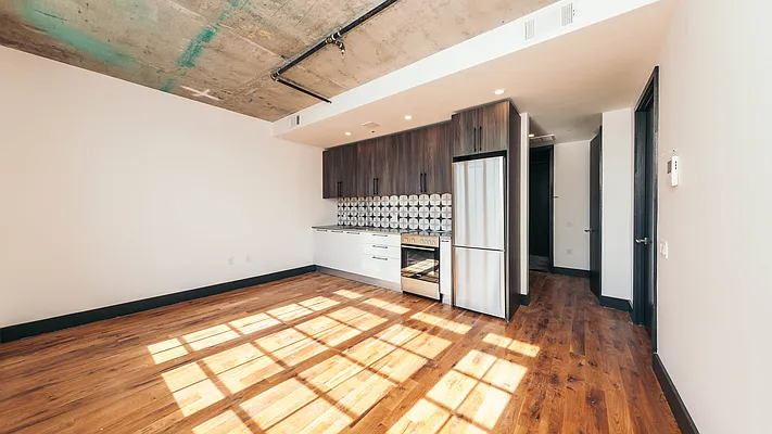 Rented by Nooklyn NYC LLC | media 24