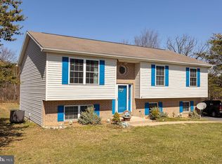21 McClellan Ct, Gerrardstown, WV 25420