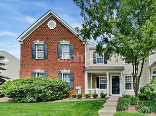 1810 Powers Rd, Woodstock, IL 60098