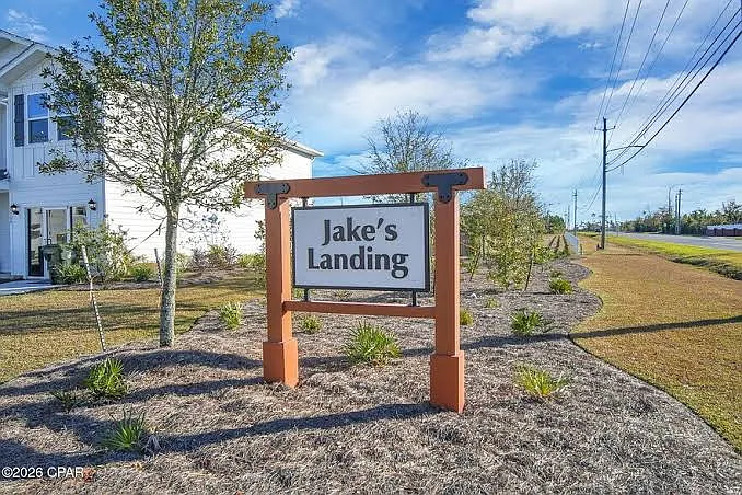 1755 Jakes Dr