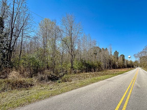 5th image of 5986 Voorhees Rd