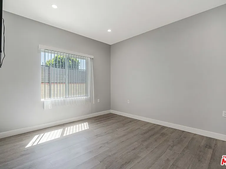 8222 Vanscoy Ave — Photo 13