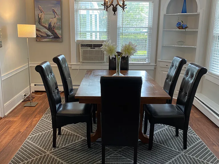 12 Library Ave — Photo 8