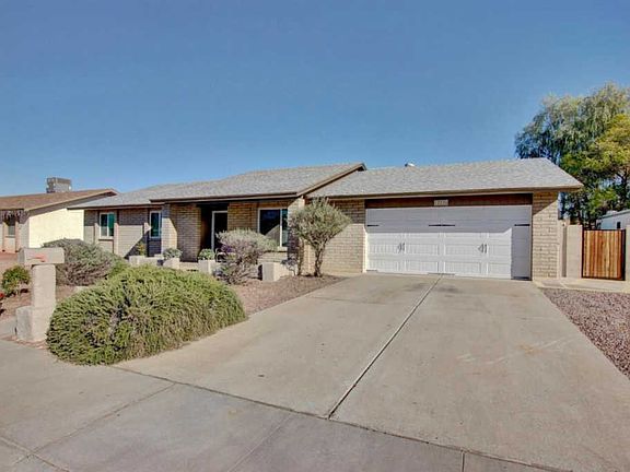 3rd image of 12235 N 49th Dr