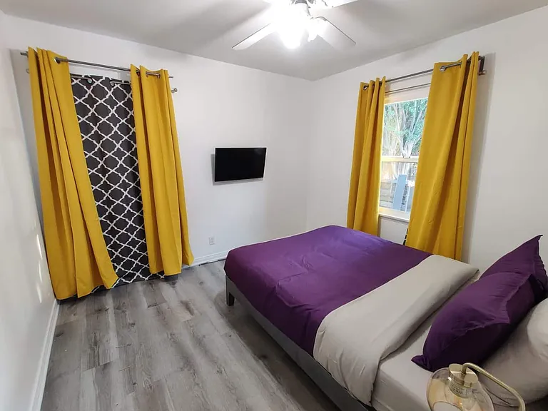 6838 Bertrand Ave — Photo 12
