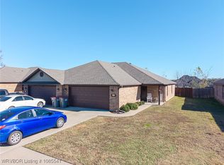 1102 Springhill Rd, Barling, AR 72923