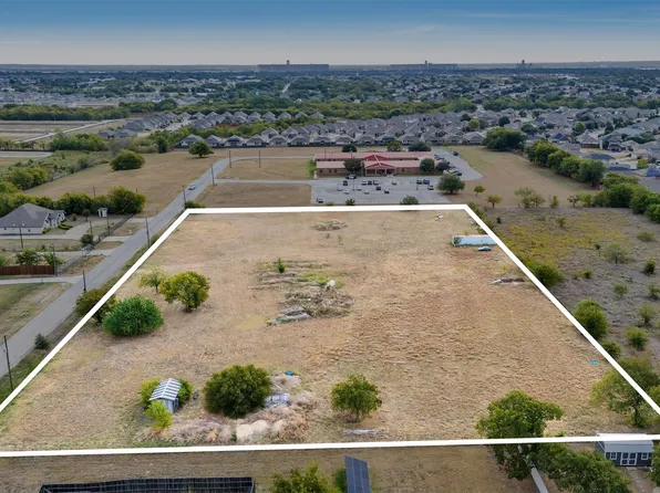 5921 Hereford Dr, Fort Worth, TX 76179