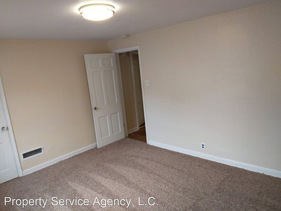 4th image of 312 Hayward Ave #7254285