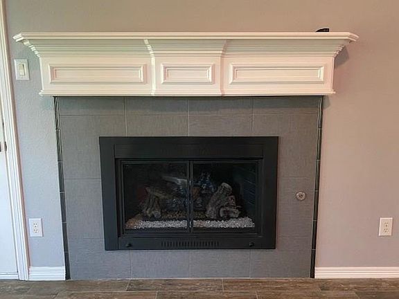5th image of 609 Indian Creek Dr