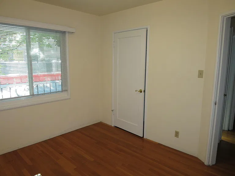1325 O St — Photo 7