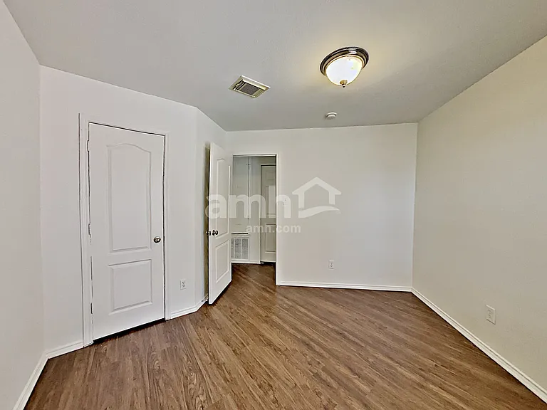 11422 Victory Cavern — Photo 21