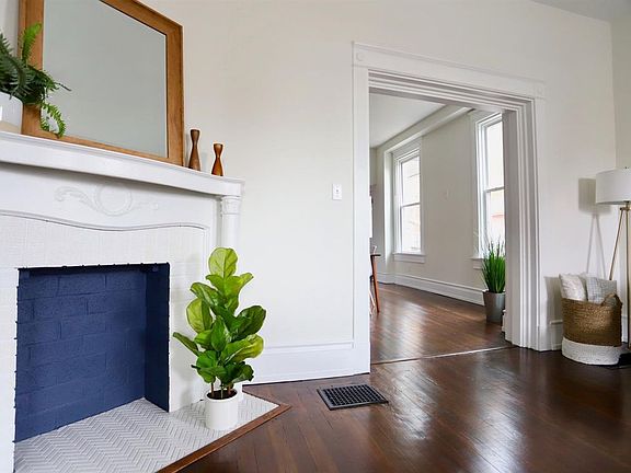 4th image of 4511 Park Pl