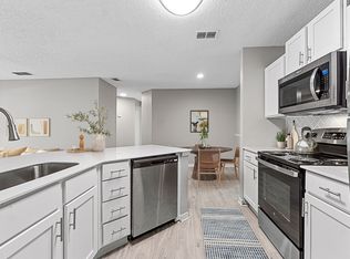 8745 Palm Breeze Rd #317, Jacksonville, FL 32256