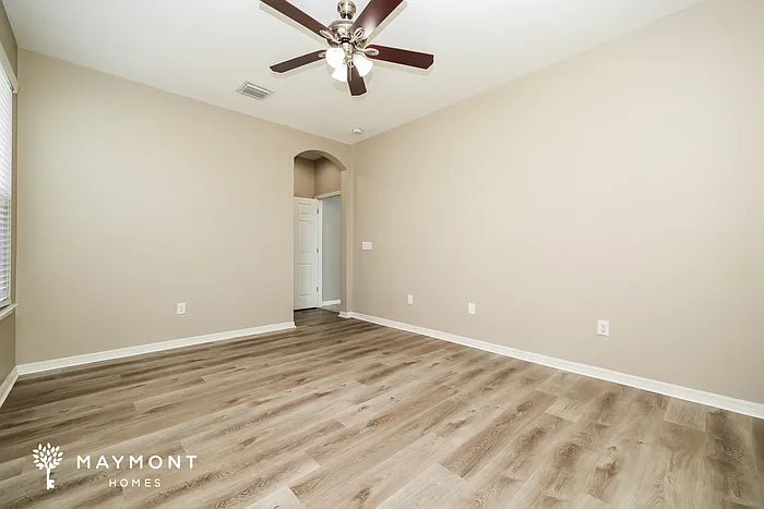 9011 Spruce Creek Cir — Photo 9