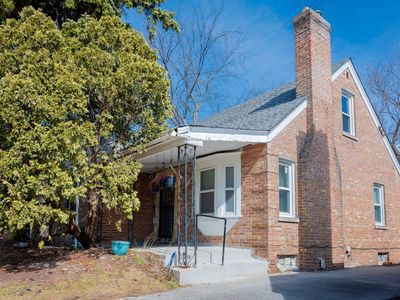 813 S 3rd Ave, Maywood, IL, 60153