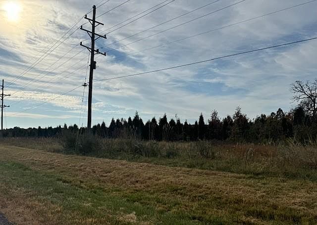 2nd image of 0 Shady Ln