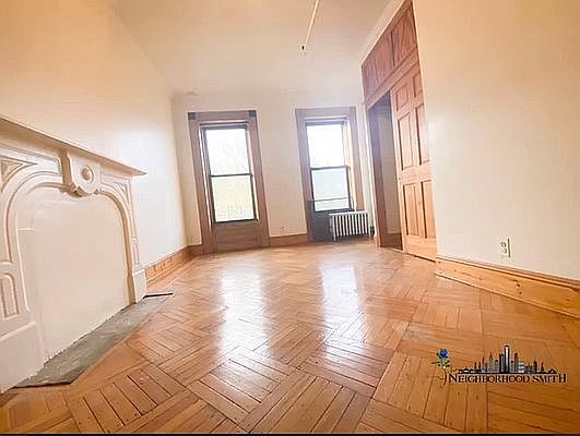 5th image of 35 Halsey St #4