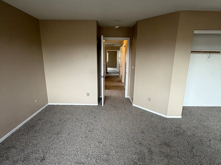 6314 Barrington Bridge Ave — Photo 10