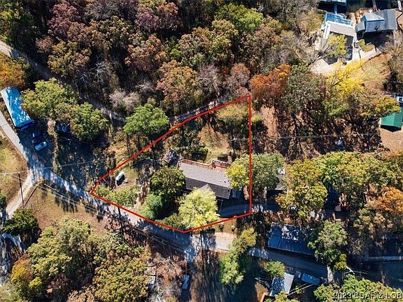 4th image of 40 White Rock Ln