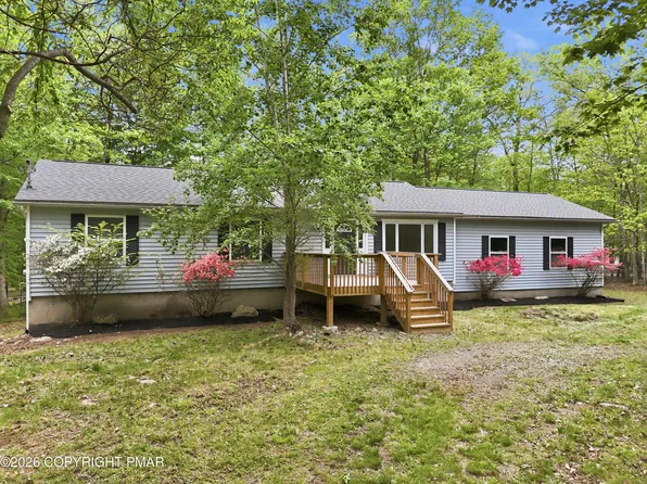 1206 Wooddale Rd, East Stroudsburg, PA 18302