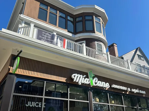 190 Angell St, Providence, RI