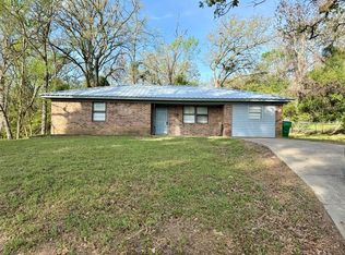 205 Blanton Rd, Palestine, TX 75803