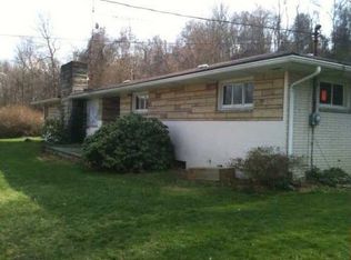 15657 State Route 267, East Liverpool, OH 43920