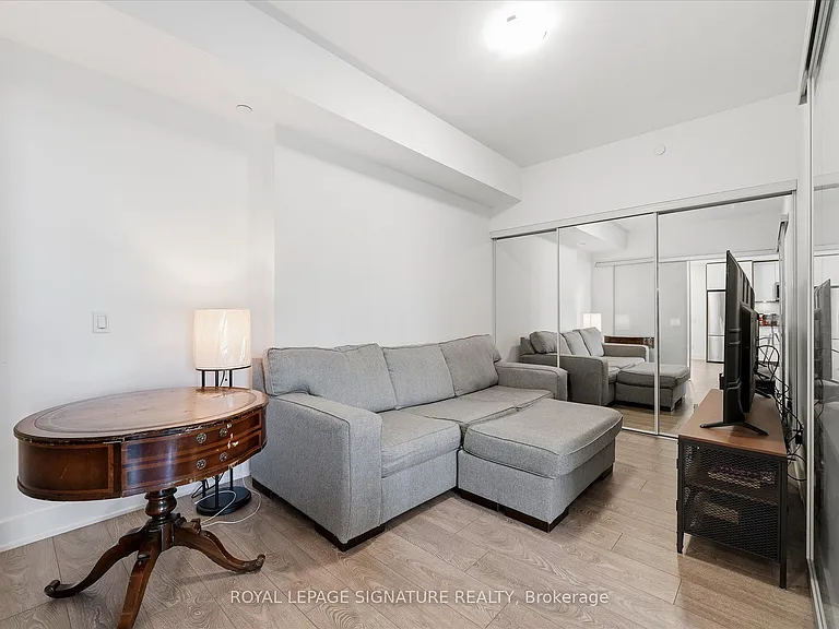 543 Richmond St W #415 — Photo 19
