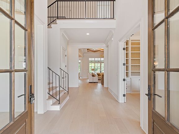 4th image of 1733 Briarmont Pl Lot 102